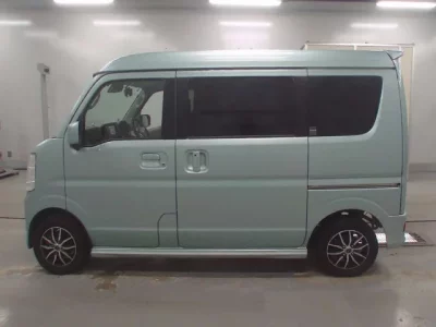 Nissan CLIPPER RIO