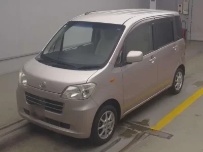 Daihatsu TANTO EXE