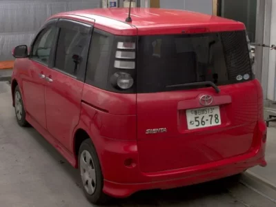Toyota SIENTA