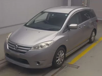 Nissan LAFESTA