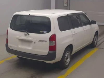 Toyota SUCCEED