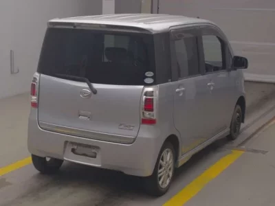 Daihatsu TANTO EXE