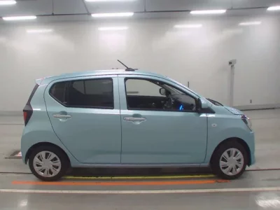 Daihatsu MIRA E S