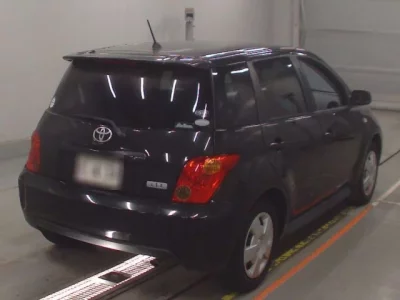Toyota IST