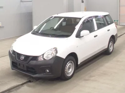 Nissan AD
