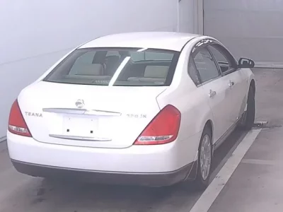 Nissan TEANA