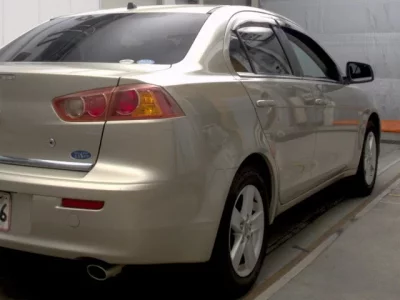 Mitsubishi GALANT FORTIS