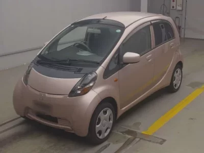 Mitsubishi I