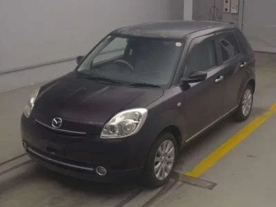 Mazda VERISA