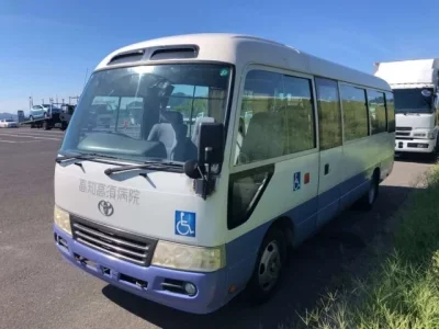 Toyota COASTER
