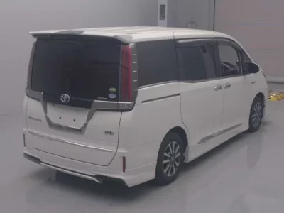 Toyota ESQUIRE