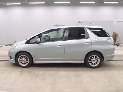 Honda FIT SHUTTLE