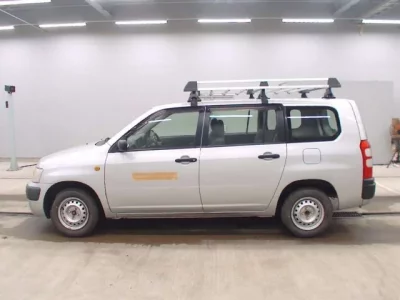Toyota SUCCEED