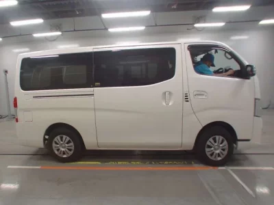 Nissan CARAVAN VAN