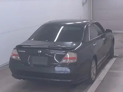 Nissan GLORIA