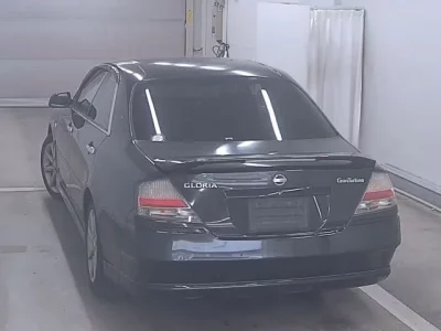 Nissan GLORIA