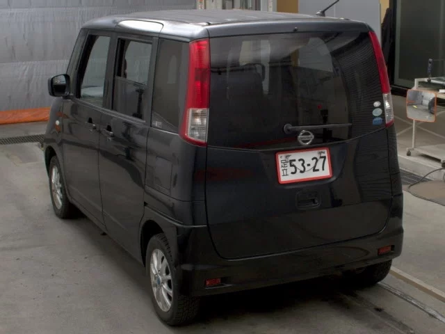 Nissan ROOX