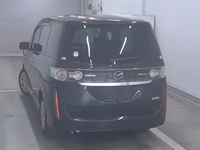 Mazda BIANTE