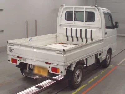 Nissan CLIPPER TRUCK
