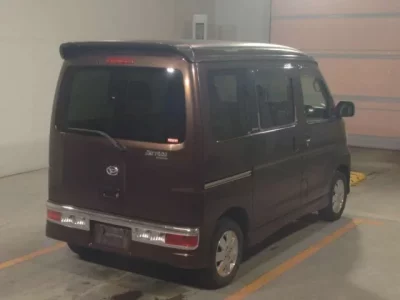 Daihatsu Atrai Wagon