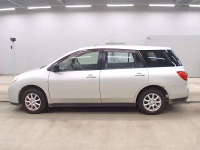 Nissan WINGROAD