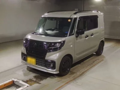 Suzuki SPACIA BASE