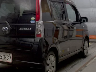 Subaru STELLA