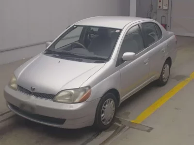 Toyota PLATZ