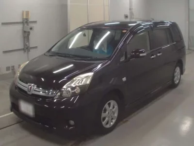 Toyota ISIS