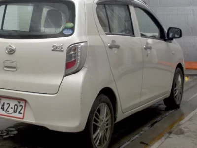 Daihatsu MIRA E S