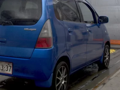 Suzuki MRWAGON