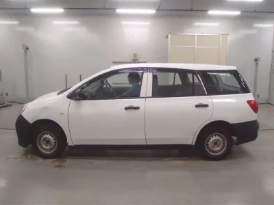 Nissan AD