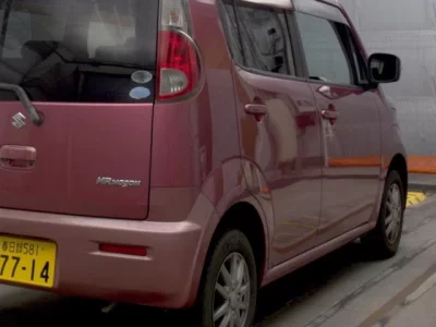 Suzuki MRWAGON