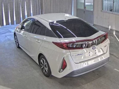 Toyota PRIUS PHV