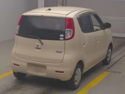 Suzuki MRWAGON