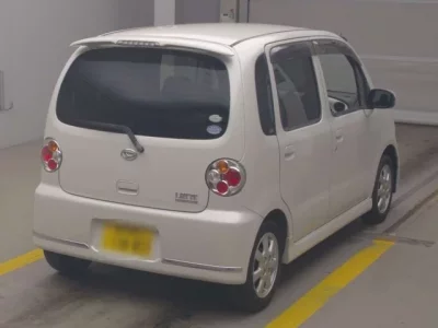Daihatsu MOVE LATTE