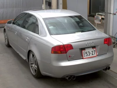 Audi S4