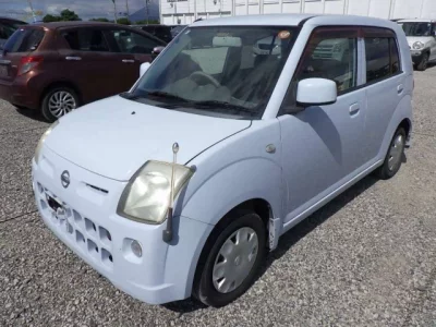 Nissan PINO
