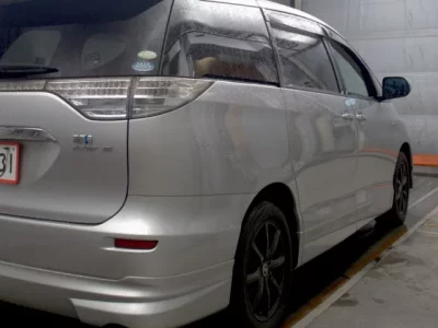 Toyota ESTIMA HYBRID