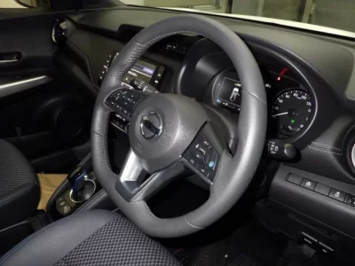 Nissan KIX
