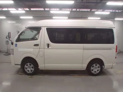 Toyota REGIUS ACE VAN