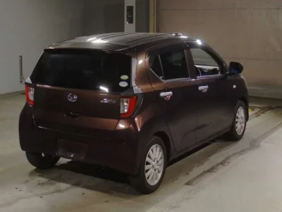 Daihatsu MIRA E S