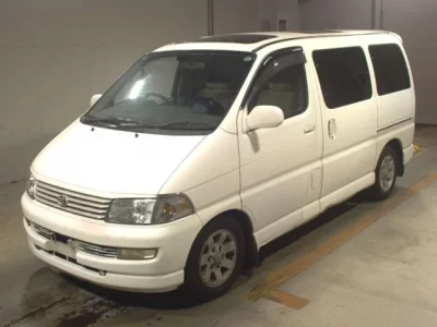 Toyota HIACE REGIUS