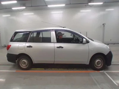 Nissan AD