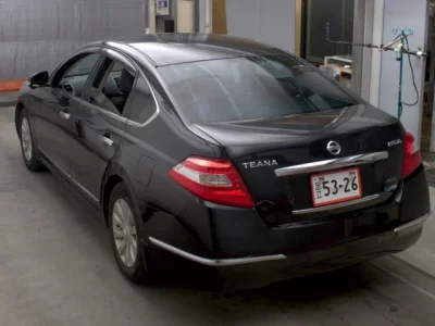 Nissan TEANA
