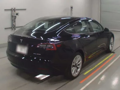 Tesla MODEL3