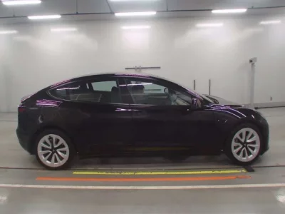 Tesla MODEL3