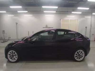 Tesla MODEL3