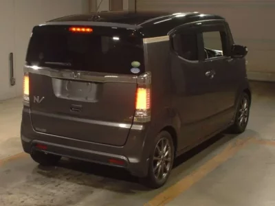 Honda N BOX SLASH