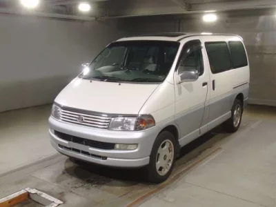Toyota HIACE REGIUS